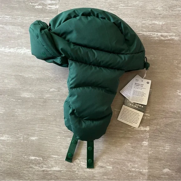 NWT Lululemon Wunder Puff Trapper Hat Lululemon Trapper Hat Wunder Puff Winter 600 Down Women XS  main image 3